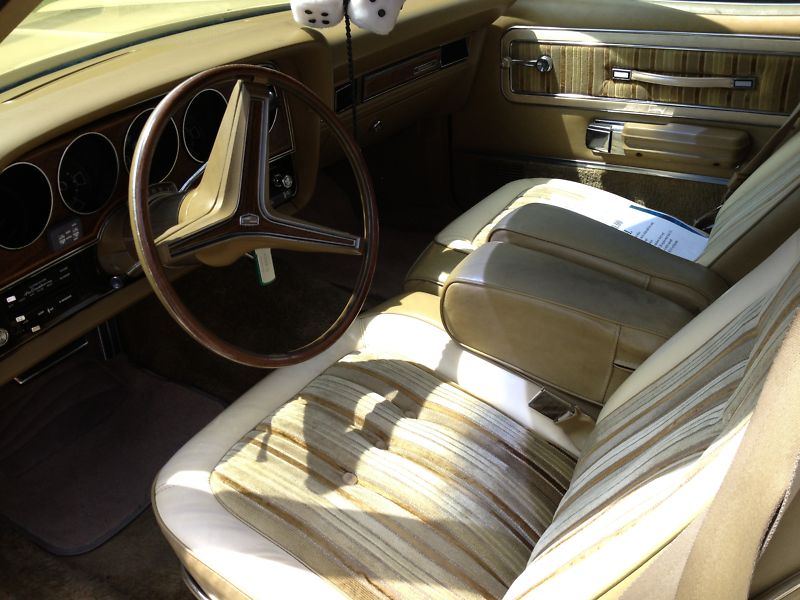 File:1974 Mercury Montego MX Brougham interior.jpg