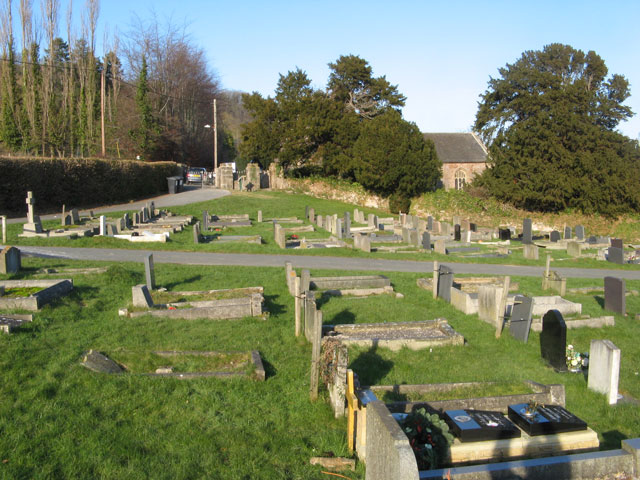 File:New graveyard - geograph.org.uk - 2829148.jpg