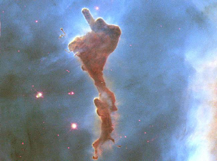 File:Molecular.cloud.arp.750pix.jpg