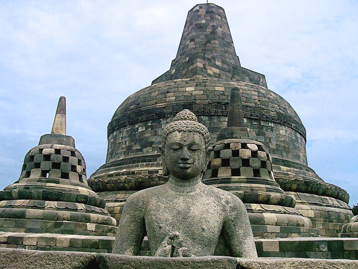 File:Stupa Borobudur.jpg