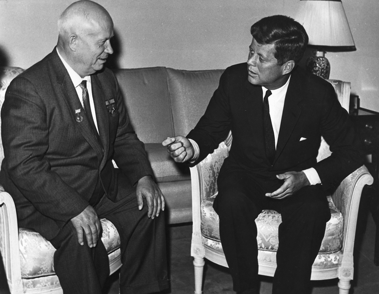 File:John Kennedy, Nikita Khrushchev 1961.jpg