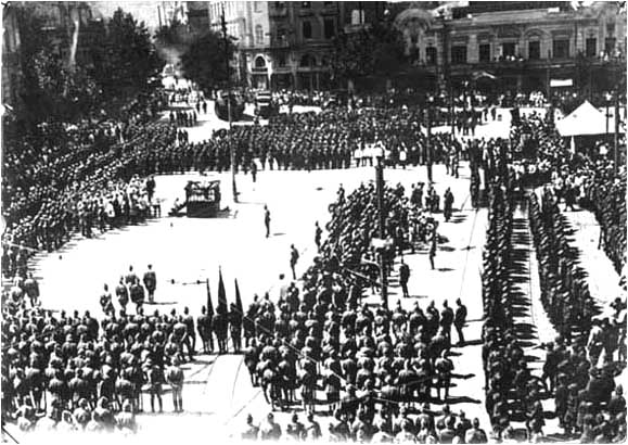 File:Red Army in Tbilisi Feb 25 1921.jpg