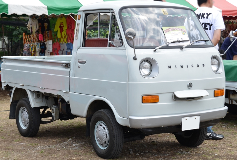 File:Mitsubishi-Minicab1st.JPG