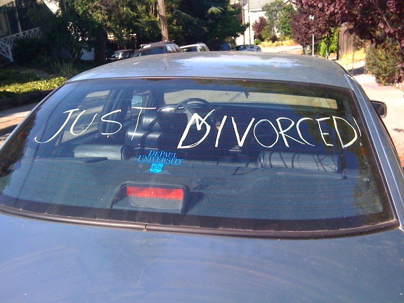File:Just divorced.jpg