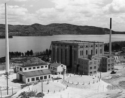 File:NRX Pile Building and ZEEP Building- Cooling Tanks 1945.jpg