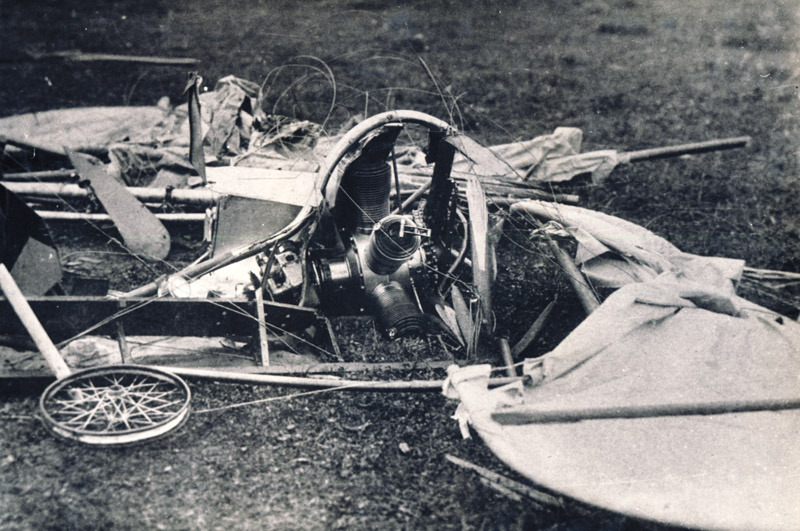 File:A. Vlaicu Nr. II wreckage.jpg