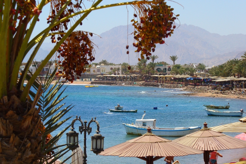 File:Dahab View from dive shop.JPG