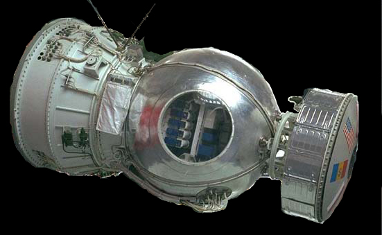 File:Bion spacecraft.jpg