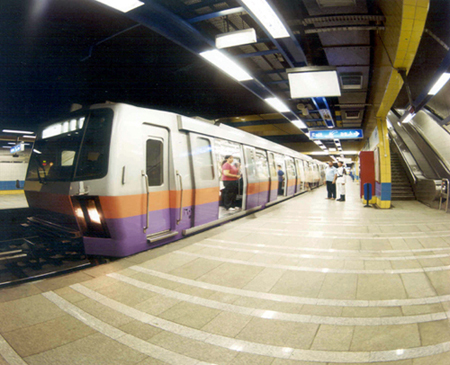 File:Metro-1-l.jpg