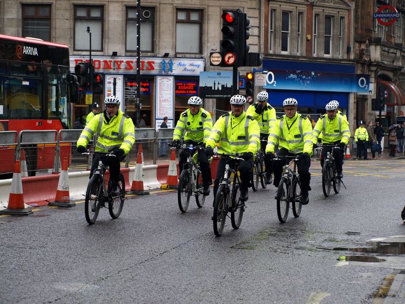 File:Police cyclists London Olympic Torch Relay.jpg