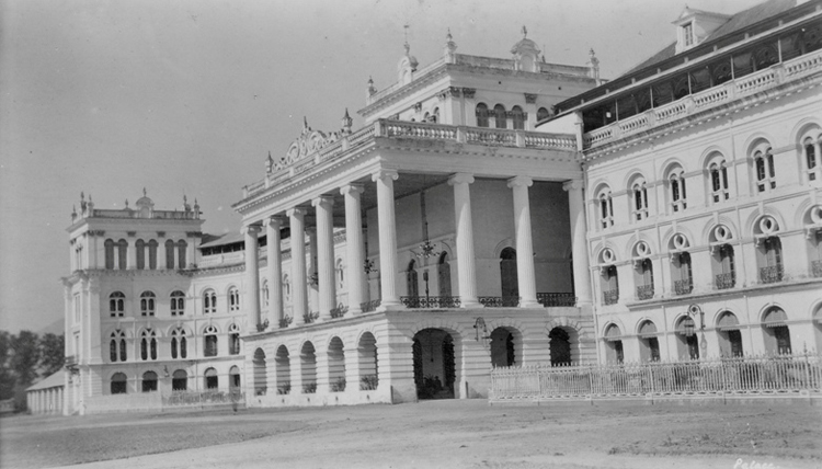File:Old narayanhiti palace.jpg