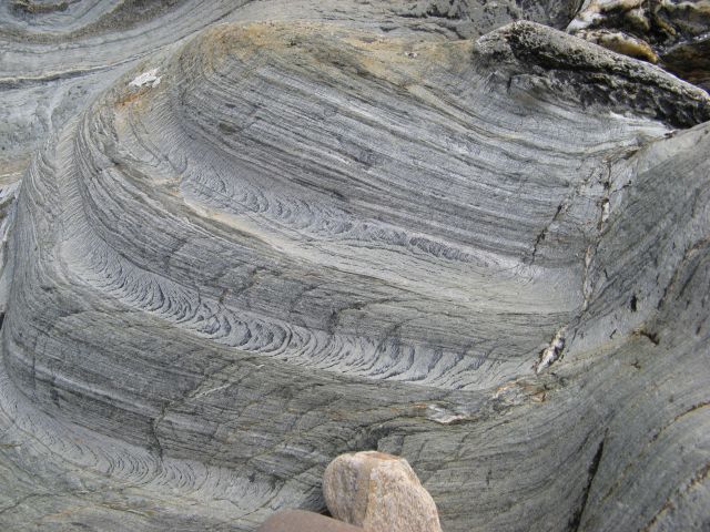 File:Dalradian Metasediments near Ormsary in Scotland 1.jpg