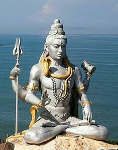 File:A giant Shiva Statue Murudeshwara Hindu Temple Mangalore Arabian Seacoast India.jpg