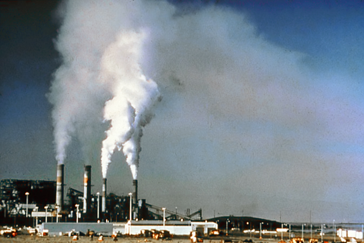 File:Air pollution by industrial chimneys.jpg