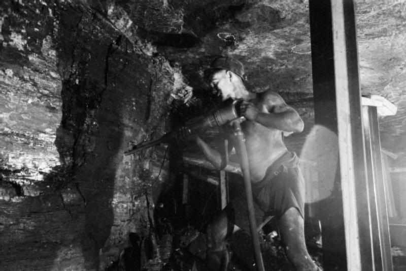 File:Men of the Mine- Life at the Coal Face, Britain, 1942 D8263.jpg