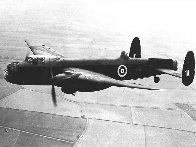 File:Avro Manchester ExCC.jpg