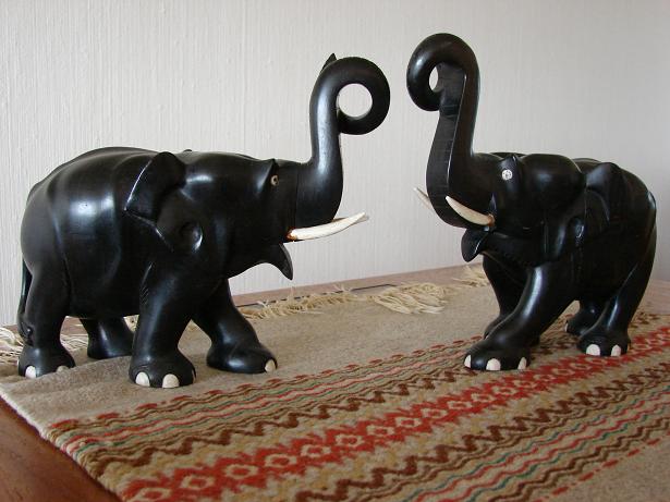 File:Ebony elefant.JPG