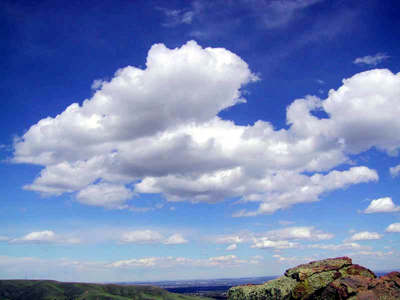 File:Cumulus clouds in fair weather.jpeg