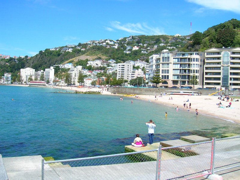 File:N2 Oriental Bay.jpg