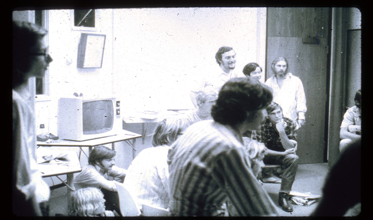 File:SPE1971-debriefing-session-with-participants.jpg