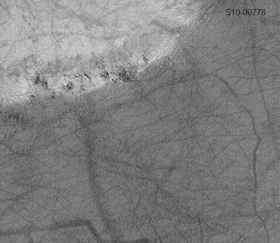 File:Dust devil tracks in Eridania.JPG