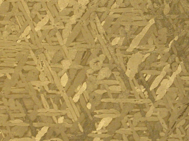 File:Widmanstätten pattern Staunton meteorite.jpg