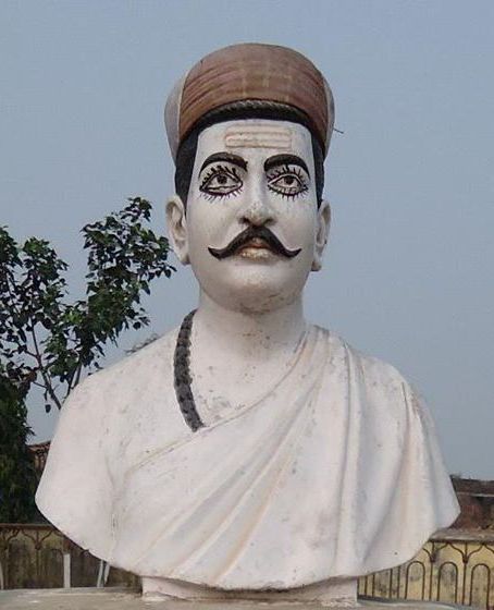 File:Statue of Maha Kavi Kokil Vidyapati.jpg