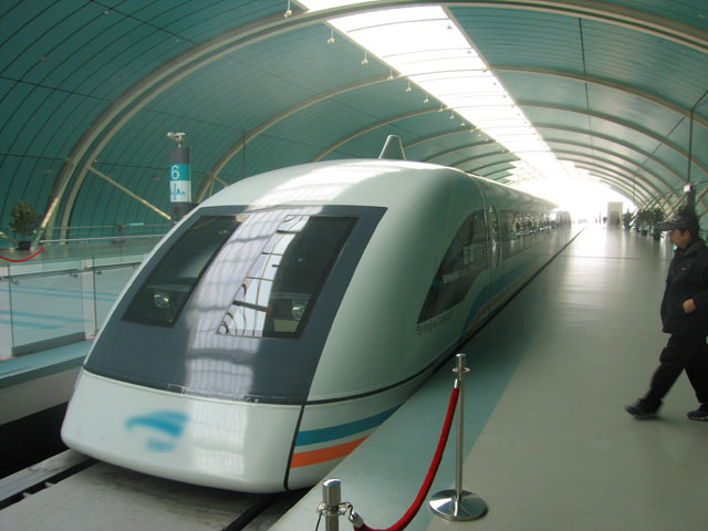 File:Shanghai Transrapid 002.jpg