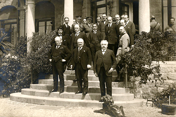 File:Genoa conference 1922.jpg