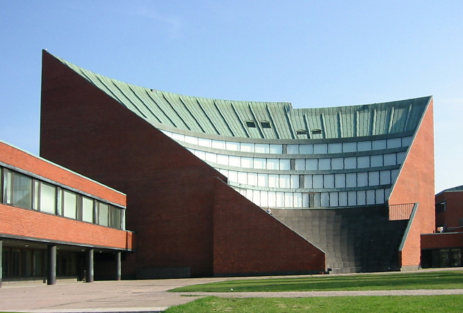 File:Helsinki University of Technology auditorium.jpg
