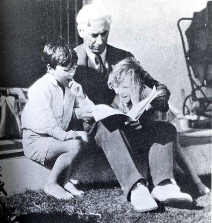 File:Russell with John and Kate.jpg
