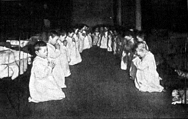 File:Prayer Time in the Nursery--Five Points House of Industry.png