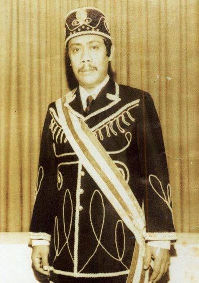 File:Sulu Sultan Mohammed Mahakuttah Abdullah Kiram.jpg