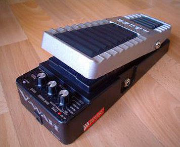File:BOSS PW-10 V-Wah pedal.jpg