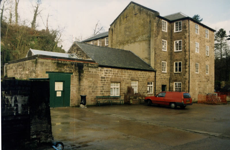 File:Cromford mill two 1995.jpg