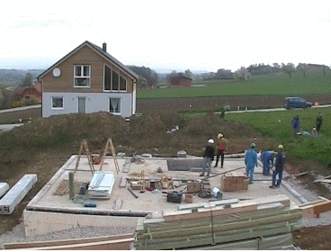 File:Prefabricated house construction.gif