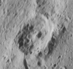 Lohse crater 4184 h1.jpg