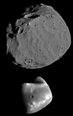 File:Phobos deimos diff.jpg