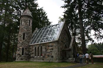 File:The old chapel at Manhattanville College.jpg
