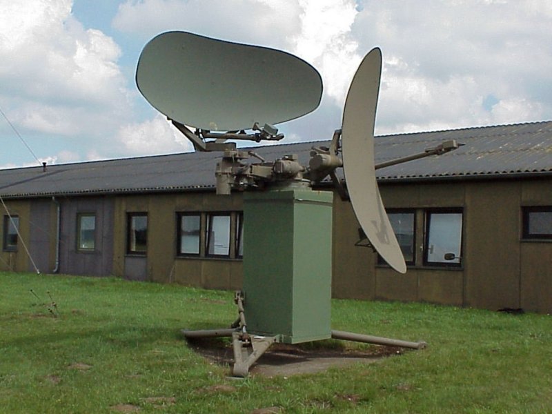 File:Radarantenne FPN-36.jpg
