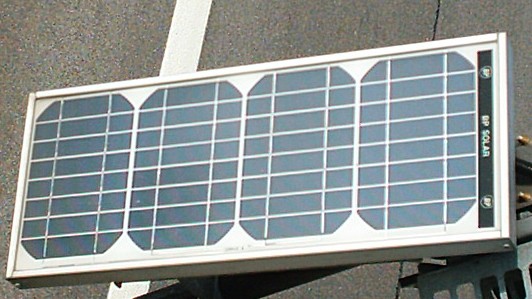 File:SolarpanelBp.JPG