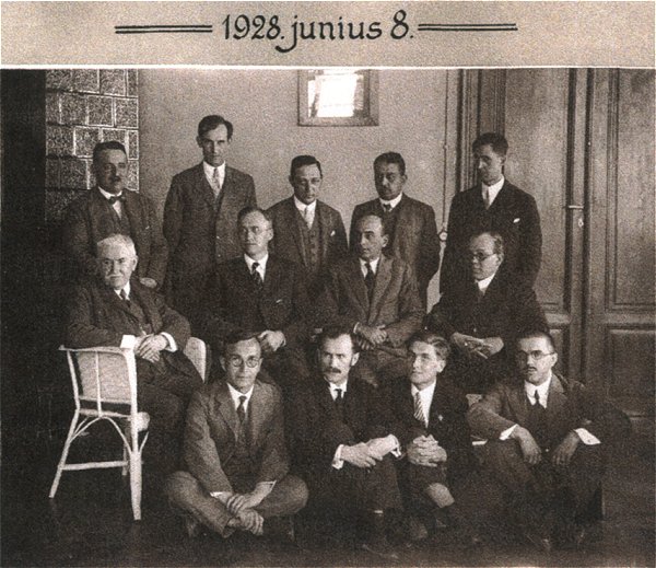 File:Matematikai konferencia Szegeden, 1928.jpg