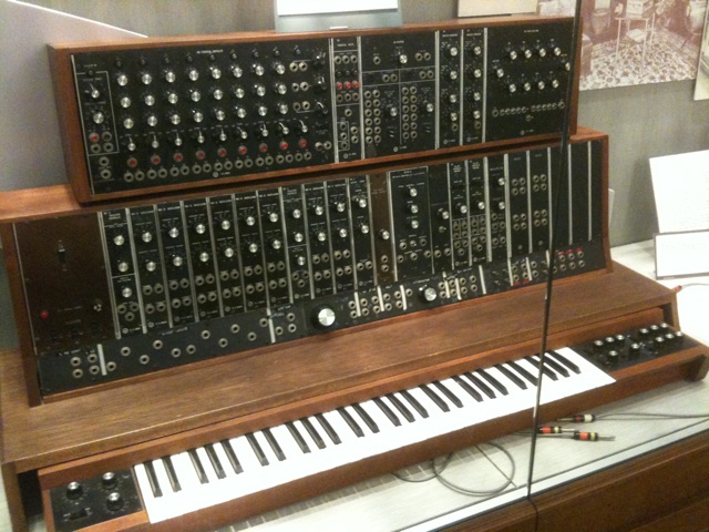 File:1st commercial Moog synthesizer (1964, commissioned by the Alwin Nikolai Dance Theater of NY) @ Stearns Collection (Stearns 2035), University of Michigan.jpg