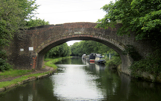 File:Pickering's Bridge, Bridgewater Canal.jpg