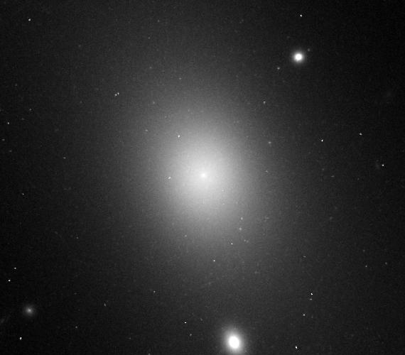 File:IC 1101 in Abell 2029 (hst 06228 03 wfpc2 f702w pc).jpg