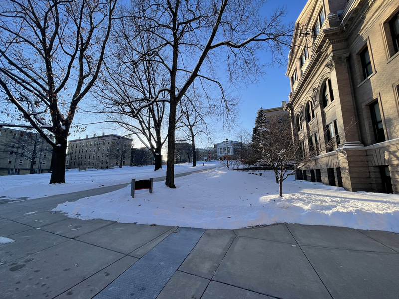 File:Bascom Hill in winter.png