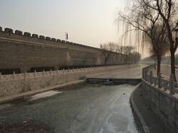 Qufu City Wall - south of the west gate - looking S - P1050985.JPG