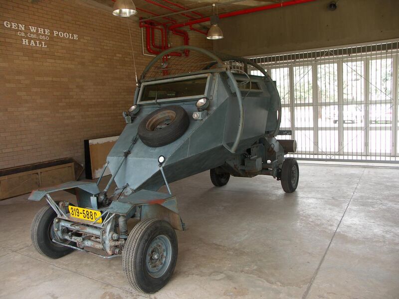File:Rhodesia-Leopard Security Vehicle-001.jpg