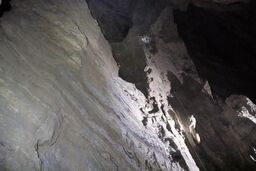 Veryovkina cave. Babatunda pit.jpg