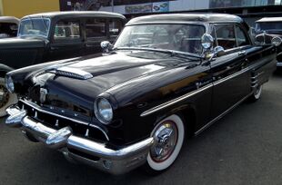 1953 Mercury Monterey coupe (7708029692) (cropped).jpg